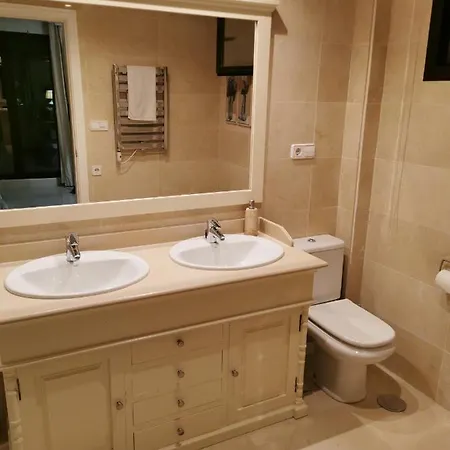 Arqueros Golf Luxury Boutique Development In A Gated Community With Facilities In Walking Distance Apartment Benahavis