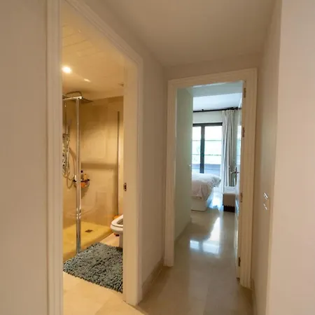 Arqueros Golf Luxury Boutique Development In A Gated Community With Facilities In Walking Distance Apartment Benahavis